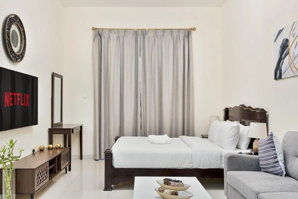 Amazing Studio With Sauna, Gym And Pool Dubai Apartment