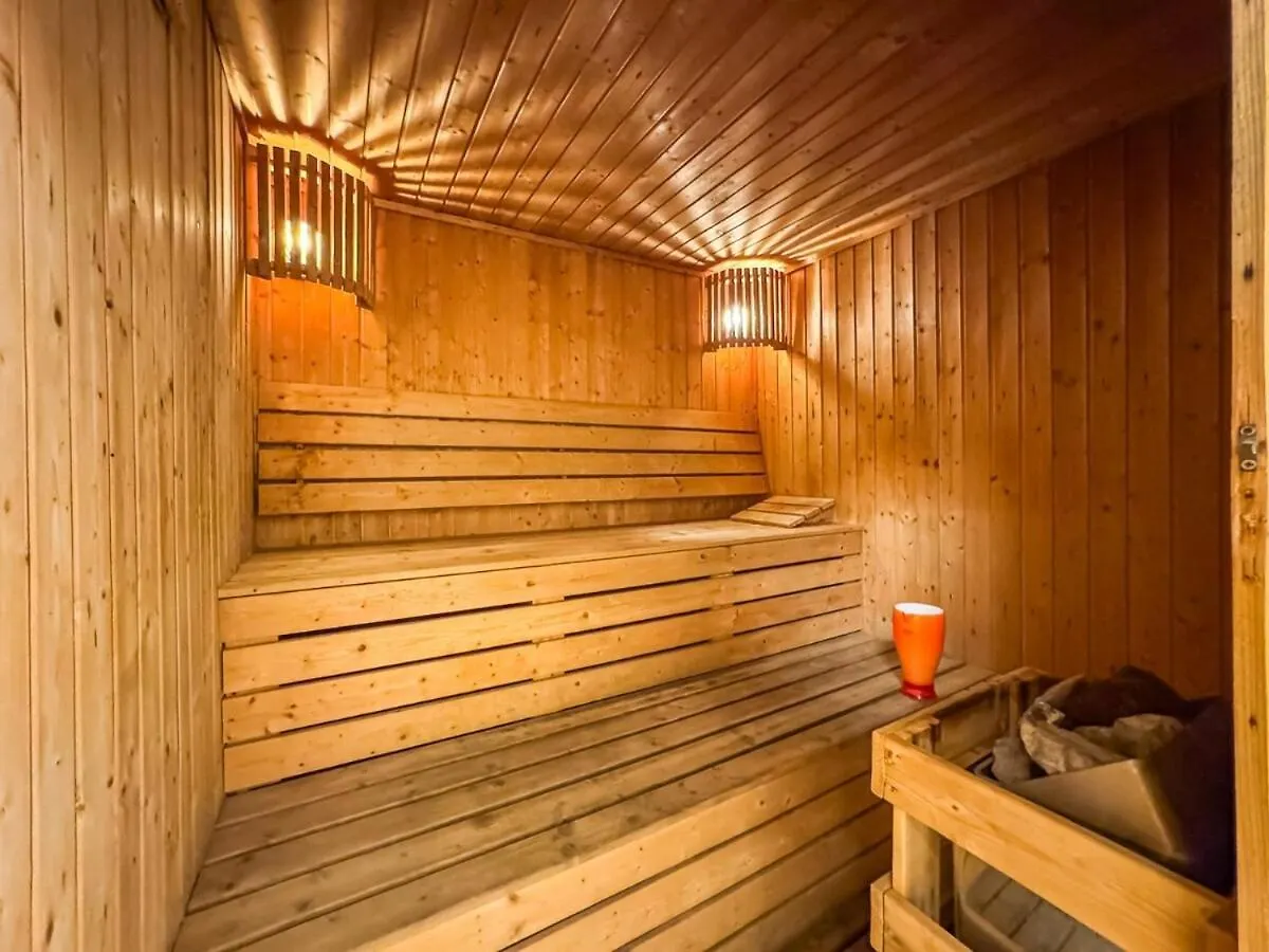 Amazing Studio With Sauna, Gym And Pool Dubai 0*,  Emirati Arabi Uniti
